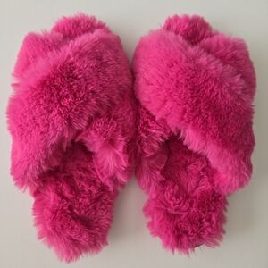 Lane Bryant Cacique Faux Fur Pink Criss Cross Sandal Slippers 7/8